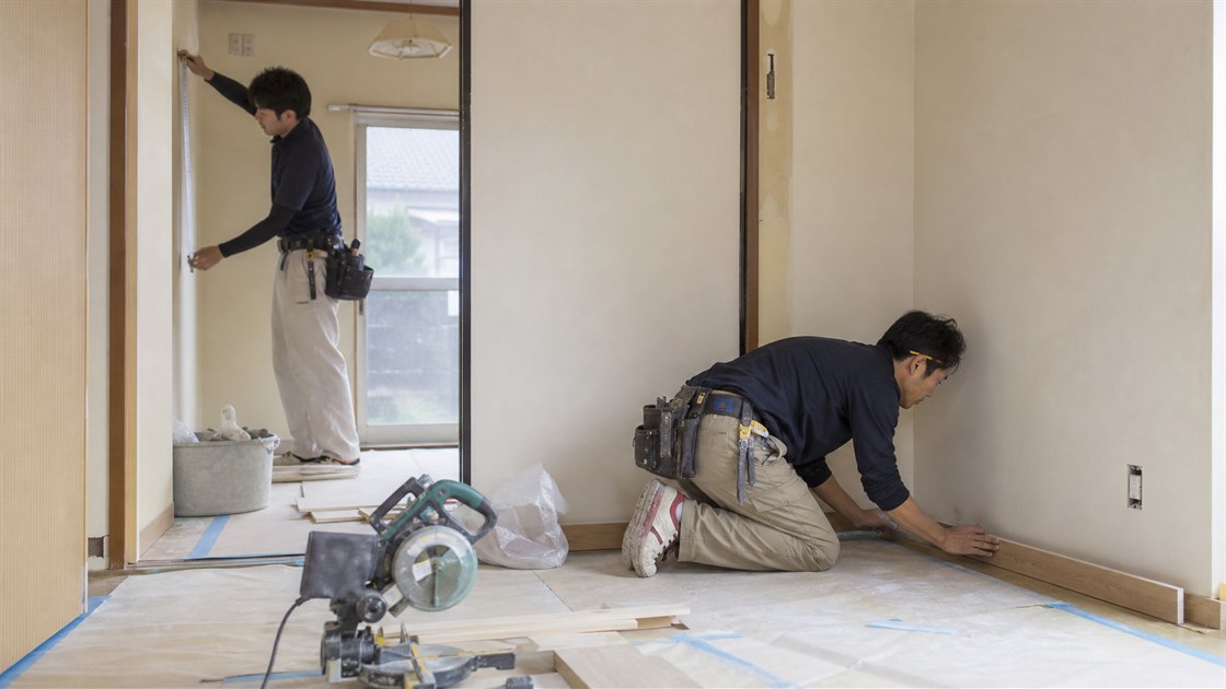 室内リフォームを施工する自社職人チーム