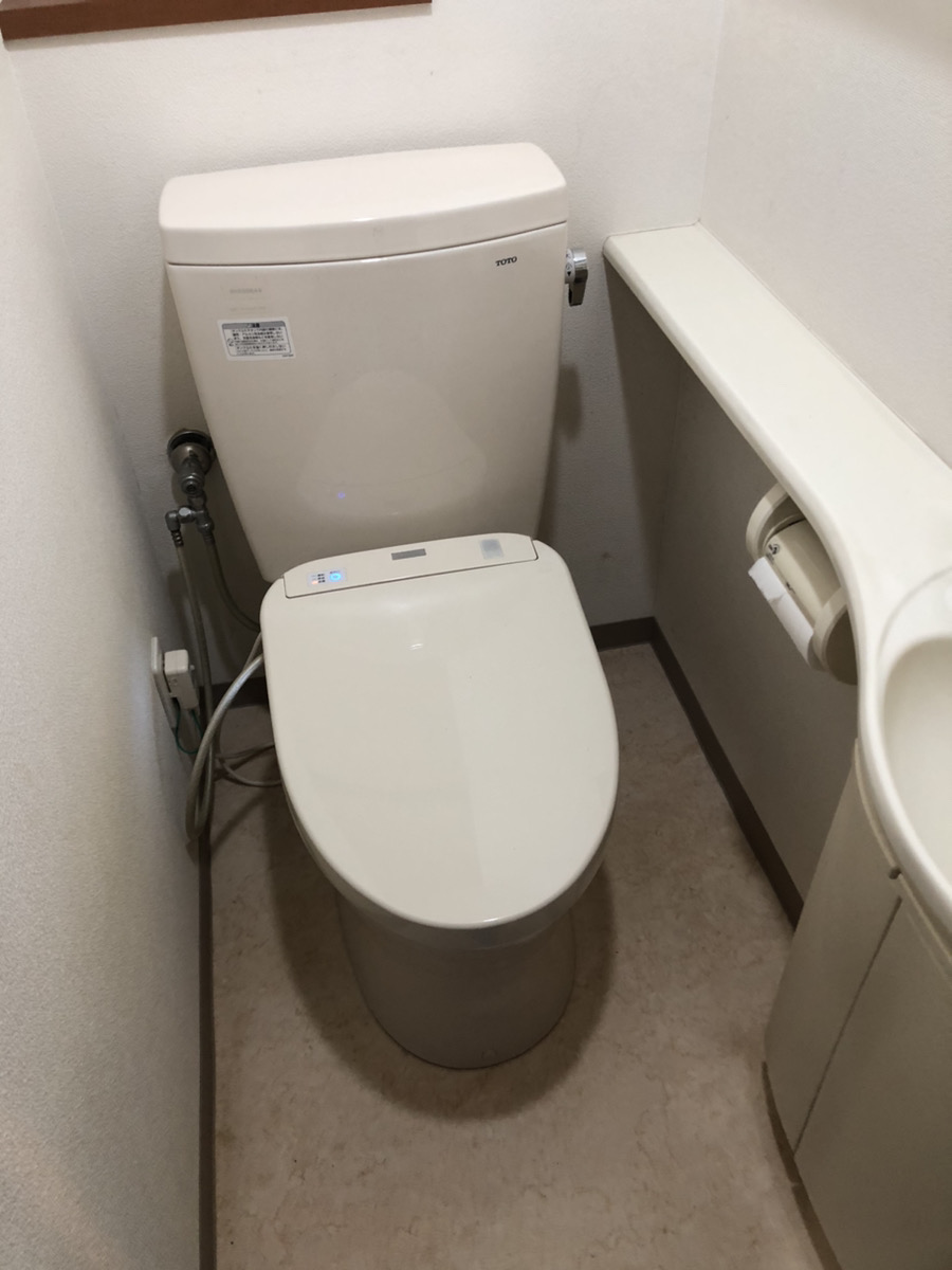 川崎市宮前区Iトイレリフォームの施工事例工事前写真2