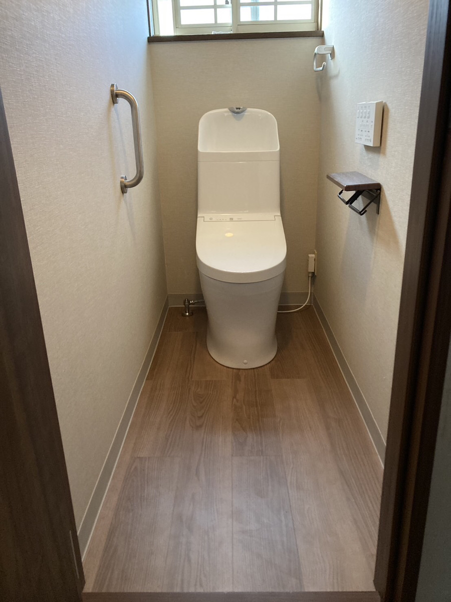 川崎市多摩区Nさまトイレリフォームの施工事例工事後写真