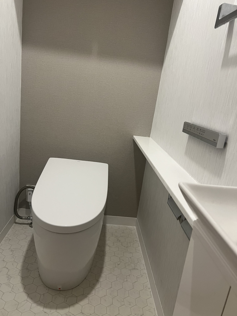 川崎市高津区Aトイレリフォームの施工事例工事後写真2