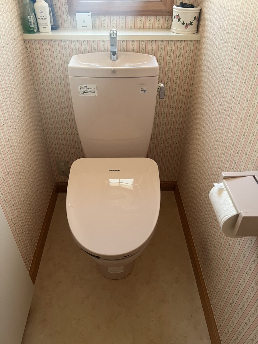 麻生区T様トイレリフォームの施工事例工事前写真