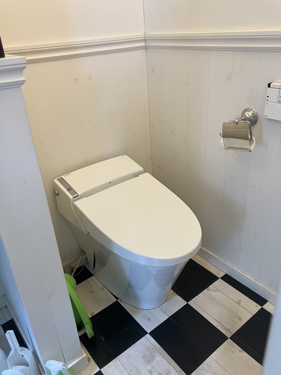 川崎市麻生区I様トイレリフォームの施工事例工事前写真